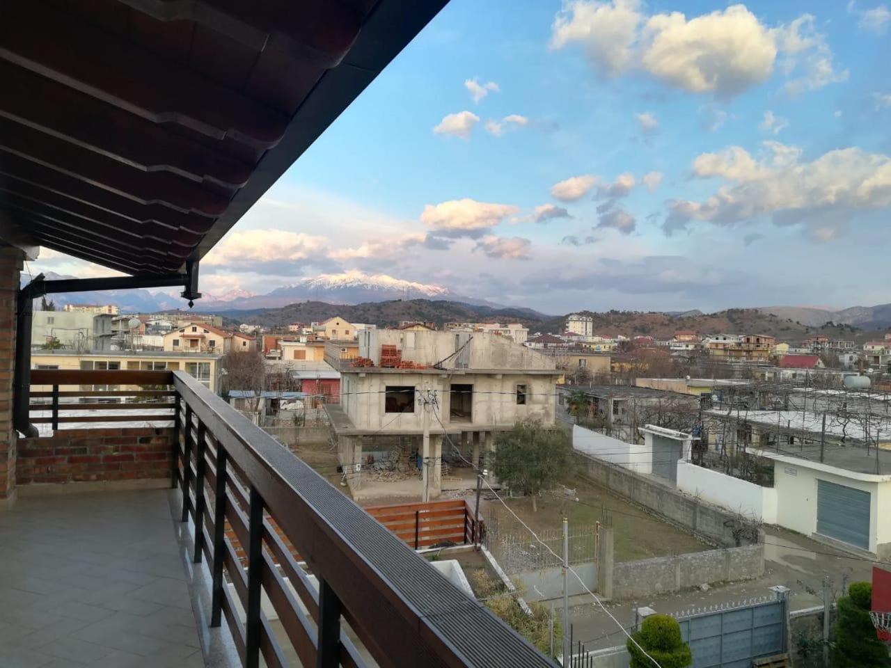 Sara'S Villa Шкодер Экстерьер фото